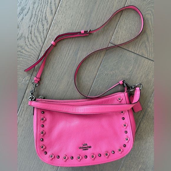 LIKE NEW Coach Chelsea Floral Dark Pink Leather Bag w/Matching Accordion Wallet - Picture 2 of 9